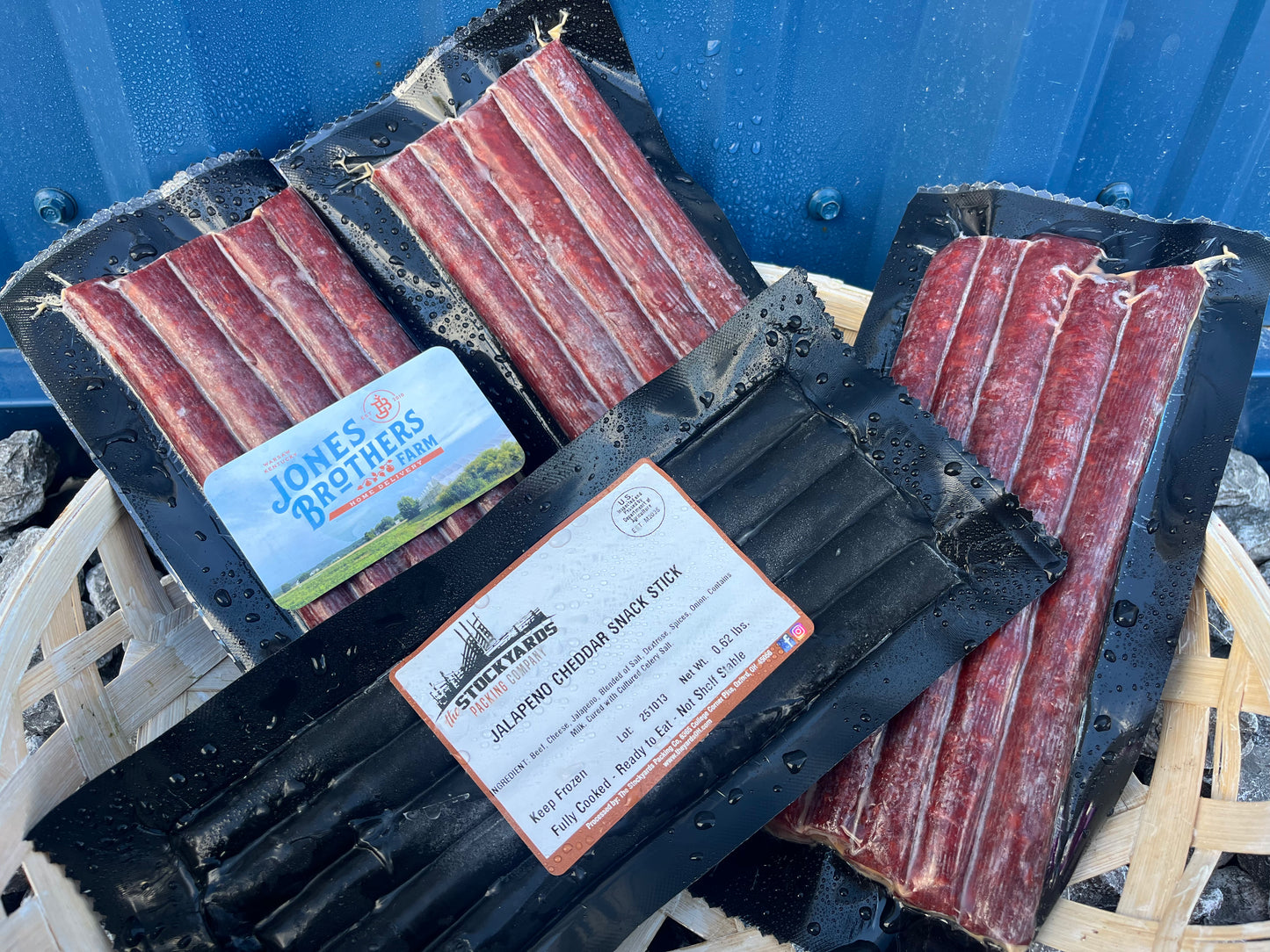 Jones Brothers Jalapeño Cheddar Beef Snack Sticks – 5 Pack