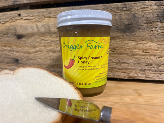 Spicy Creamed Honey 11oz.